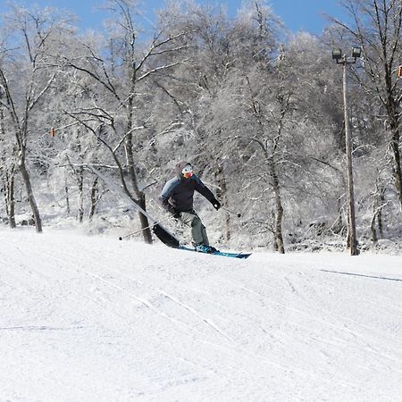 Seven Springs 3 Bedrooms Premium Condo, Ski In Ski Out Condo Champion المظهر الخارجي الصورة